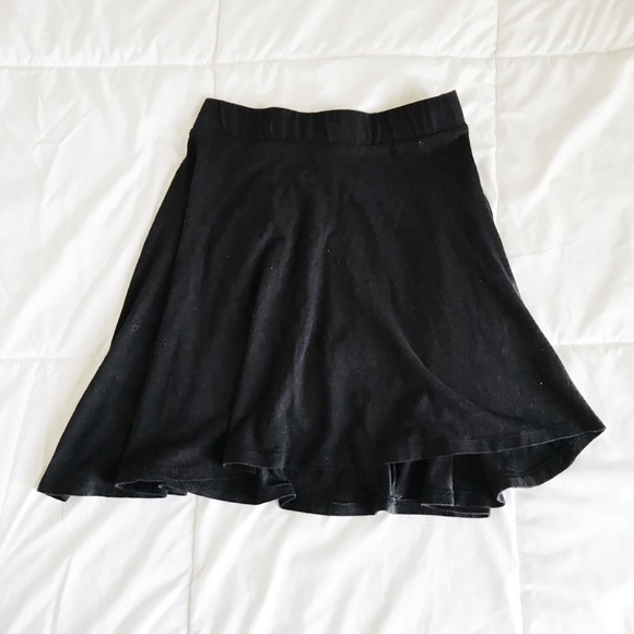 PacSun Dresses & Skirts - LIKE NEW! BASIC BLACK CIRCLE SKATER MINI SKIRT!